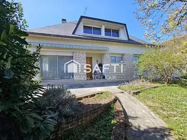 Villemandeur 45700 Achat / Vente maison 9 pièces t9 piscine terrasse
