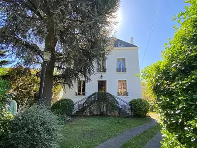 Villemomble 93250 Achat / Vente maison 9 pièces t9 au dernier étage