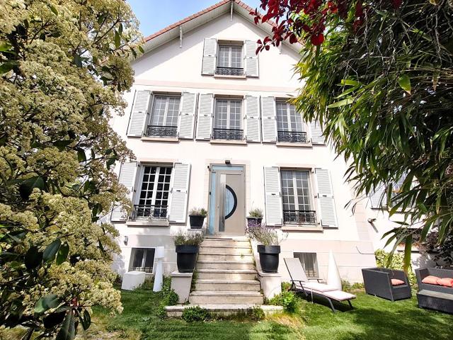 VILLEMOMBLE ORANGERIE
