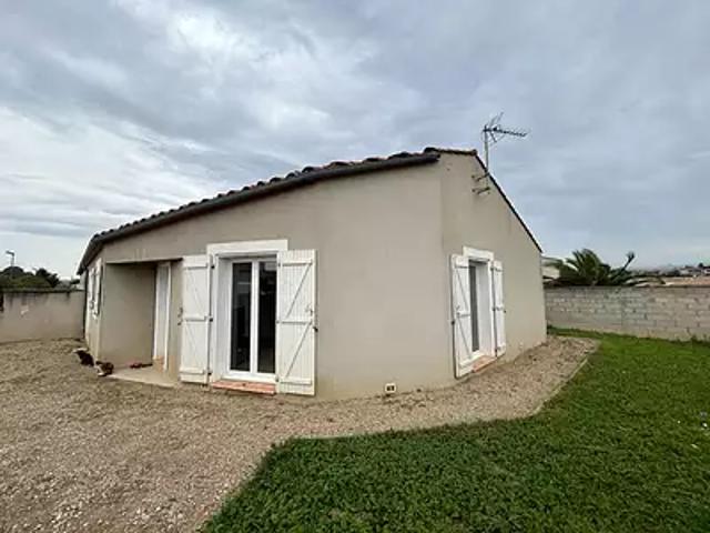 Villemoustaussou 11620 Location maison 4 pièces t4 au dernier étage