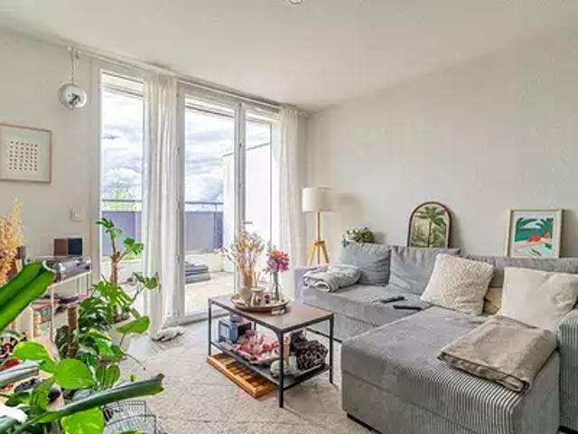 Villenave d'Ornon 33140 Achat / Vente appartement 2 pièces t2 au dernier étage parking