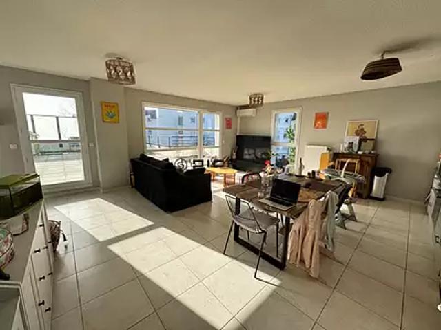 Villenave d'Ornon 33140 Achat / Vente appartement 4 pièces t4 au dernier étage parking