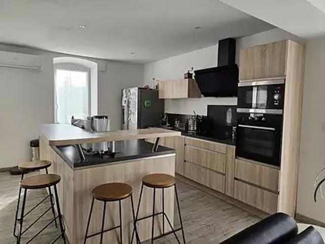 Villeneuve Minervois 11160 Achat / Vente maison 7 pièces t7 piscine jardin