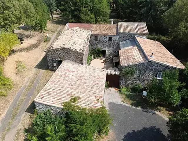 Villeneuve de Berg 07170 Achat / Vente maison 10 pièces t10