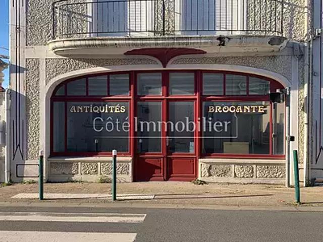 Villeneuve en Retz 44580 Achat / Vente maison 1 pièce t1 au dernier étage parking