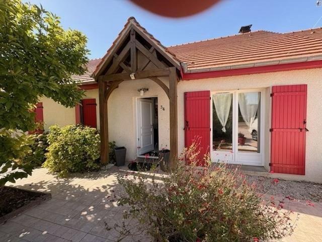 VILLENEUVE LA GUYARD, pavillon de plain pied, 5 pièces 90m² Villeneuve la Guyard