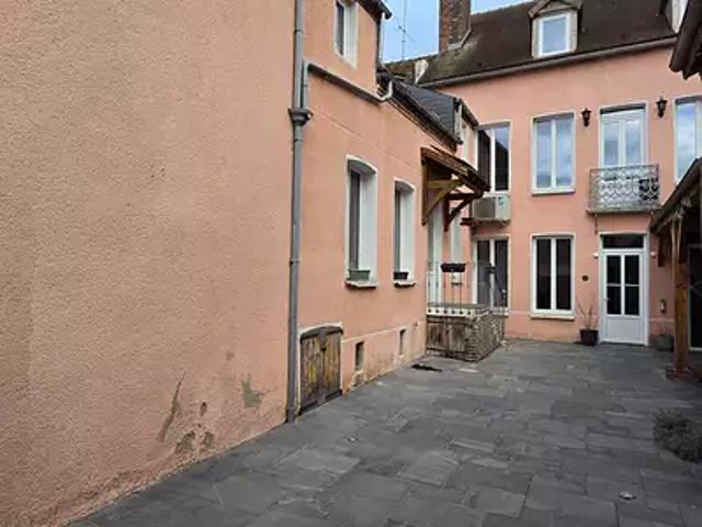 Villeneuve l'Archevêque 89190 Achat / Vente maison 10 pièces t10 parking