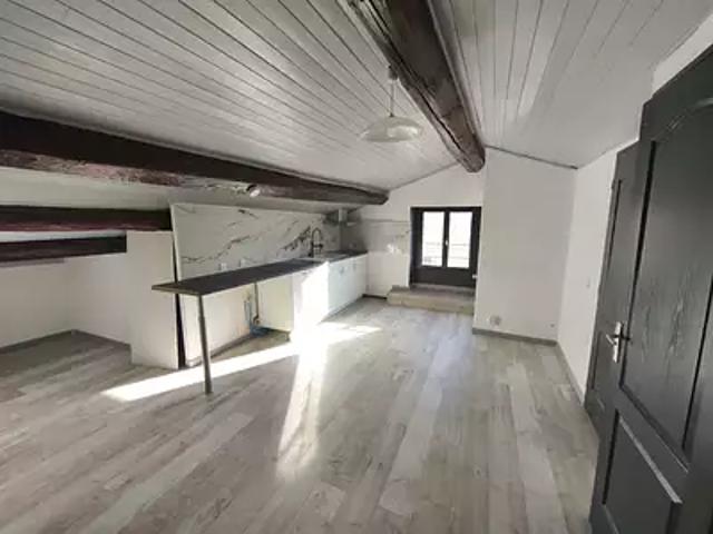 Villeneuve lès Béziers 34420 Achat / Vente appartement 2 pièces t2 au dernier étage