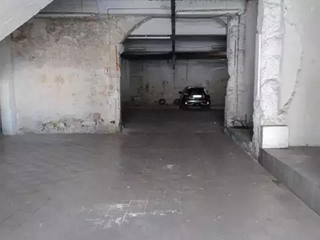 Villeneuve lès Béziers 34420 Location parking