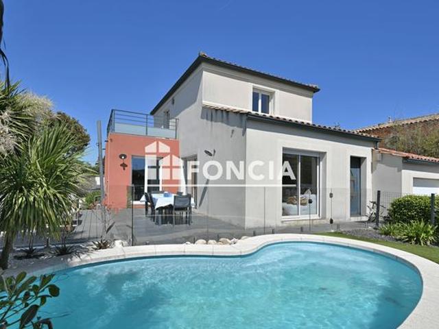 Villeneuve les Maguelone VILLA 124 m2 T5 4 chambres