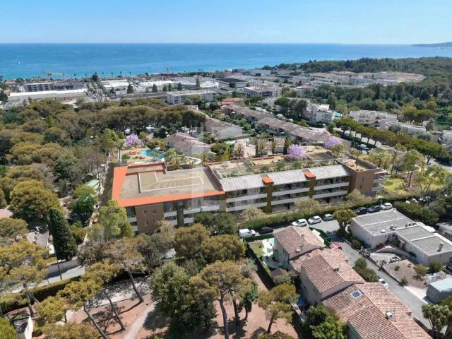 Villeneuve Loubet, 4 pièces Dernier Etage, Terrasse/Solarium