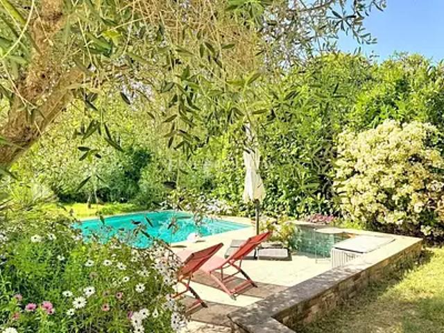 Villeneuve Loubet 06270 Achat / Vente maison 7 pièces t7 piscine