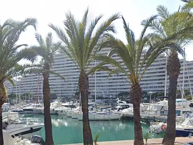 Villeneuve Loubet 06270 Location appartement 1 pièce t1 terrasse