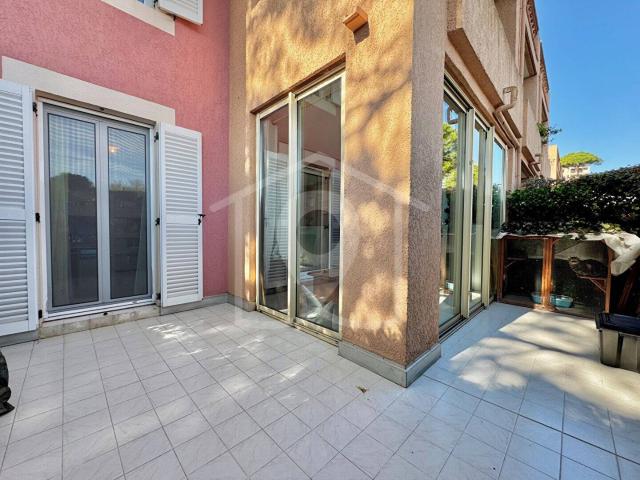 VILLENEUVE LOUBET VAUGRENIER PRÉSIDENCE Appartement 3P de 57