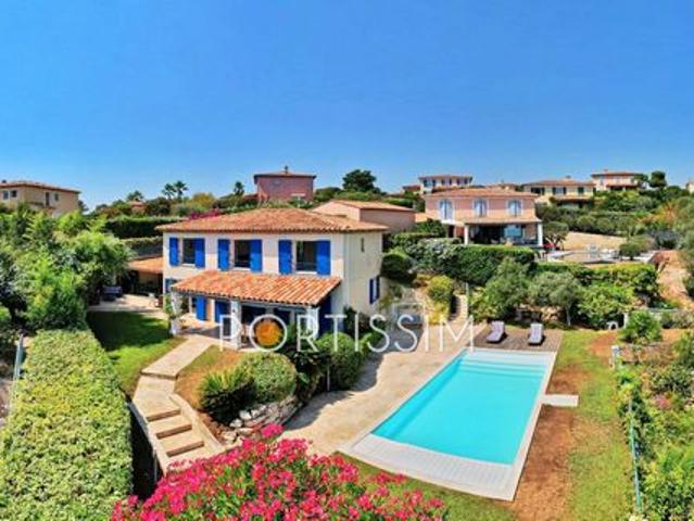 Villeneuve Loubet / villa individuelle dans un domaine sécuri