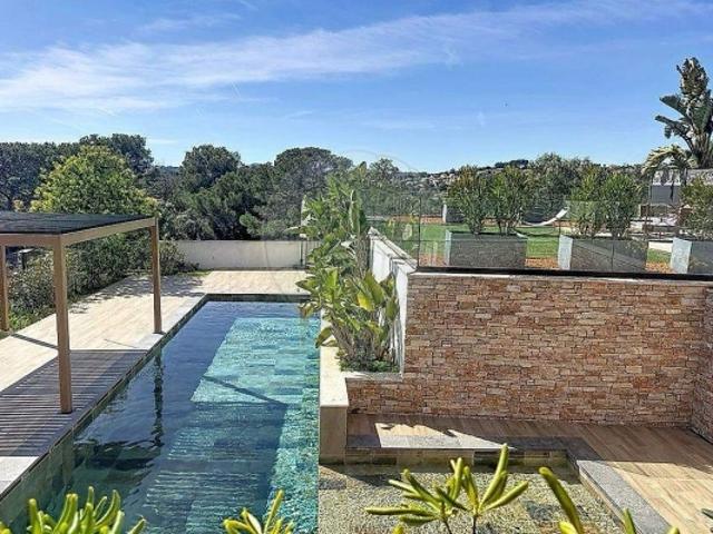 VILLENEUVE LOUBET, appartement à vendre, 4 pièces, 137 m²