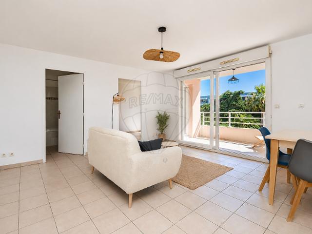 VILLENEUVE LOUBET, appartement à vendre, 2 pièces, 45 m²