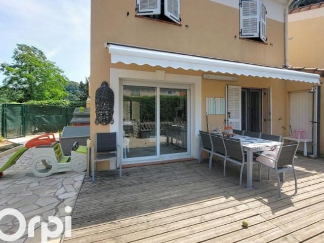 VILLENEUVE LOUBET CHARMANTE MAISON 4 PIECES GARAGE STATIONNEMENT