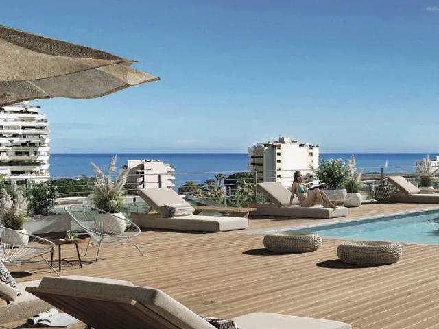 VILLENEUVE LOUBET Plage Côte d'Azur vente appartement 4 pièces neuf Piscine Dernier étage Vue mer