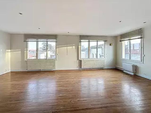 Villeneuve sur Lot 47300 Achat / Vente appartement 3 pièces t3 au dernier étage