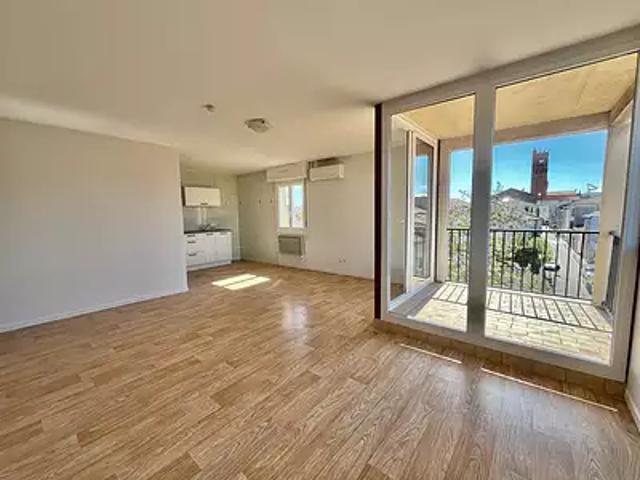 Villeneuve sur Lot 47300 Achat / Vente appartement 3 pièces t3 au dernier étage terrasse