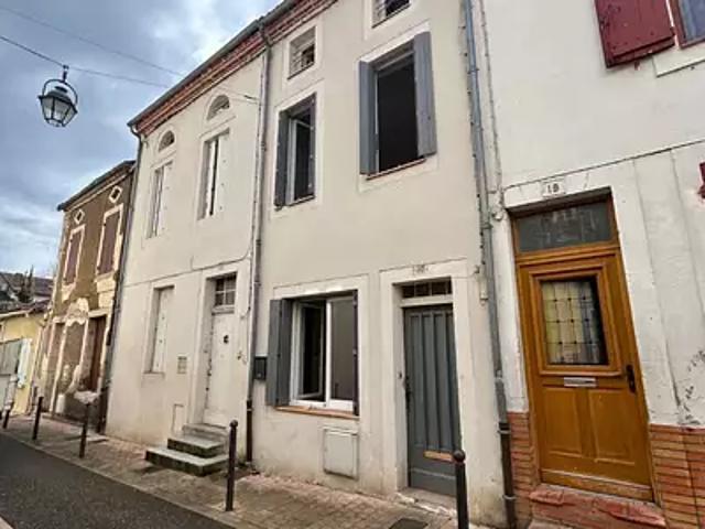 Villeneuve sur Lot 47300 Achat / Vente maison 4 pièces t4 au dernier étage