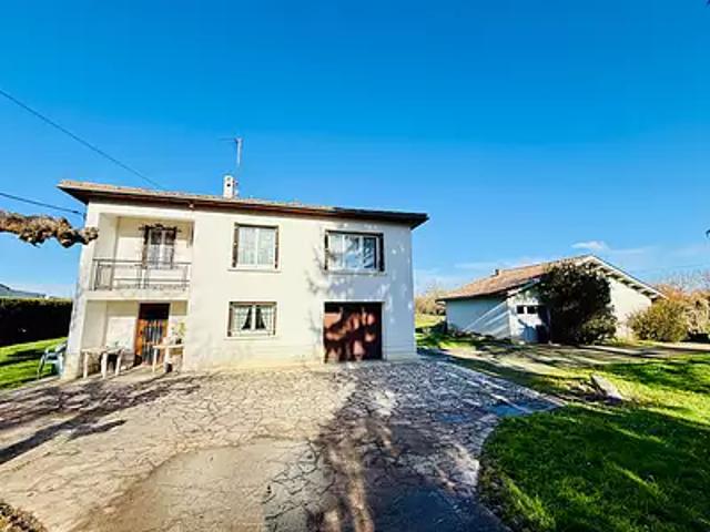 Villeneuve sur Lot 47300 Achat / Vente maison 4 pièces t4 au dernier étage