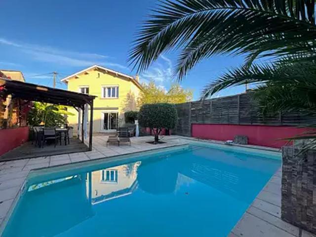 Villeneuve sur Lot 47300 Achat / Vente maison 4 pièces t4 piscine parking