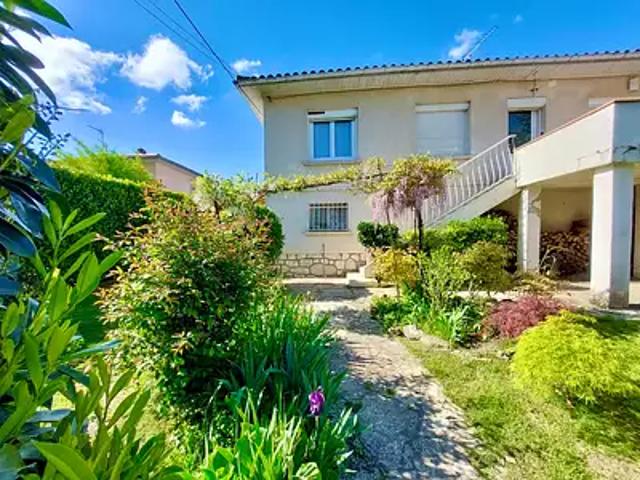 Villeneuve sur Lot 47300 Achat / Vente maison 5 pièces t5 au dernier étage