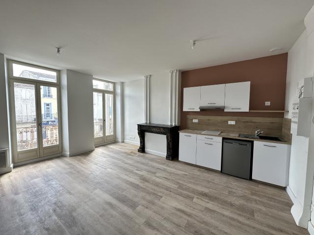 VILLENEUVE SUR LOT, appartement T2 entièrement refait à neuf à proximité de l'IFSI