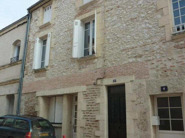 Villeneuve sur Lot Vente Immeuble 47