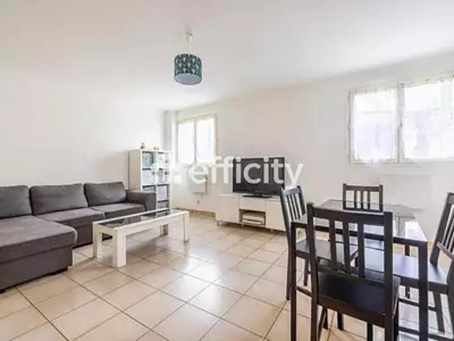 Villeneuve Saint Georges 94190 Achat / Vente appartement 3 pièces t3 cave