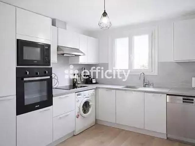 Villeneuve Saint Georges 94190 Achat / Vente appartement 4 pièces t4 au dernier étage balcon