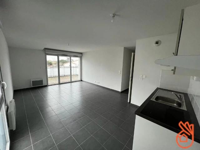 Villeneuve Tolosane appartement 3 pièces Balcon 12,37 m² et 2 pl