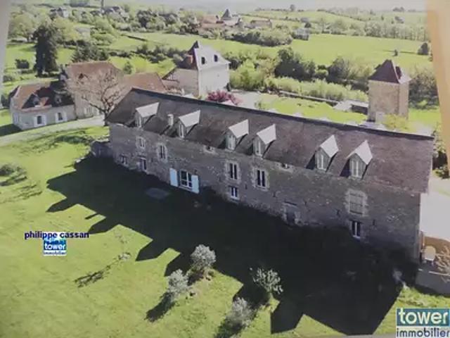 Villeneuve 12260 Achat / Vente maison 32 pièces t32