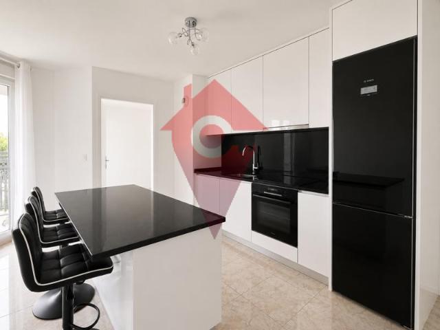 Villennes sur seine Appartement T2 récent avec balcon