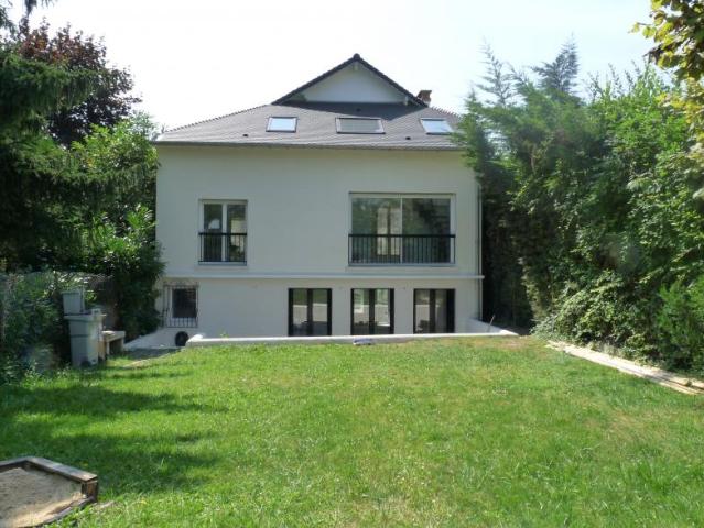 VILLENNES SUR SEINE 5 pièces