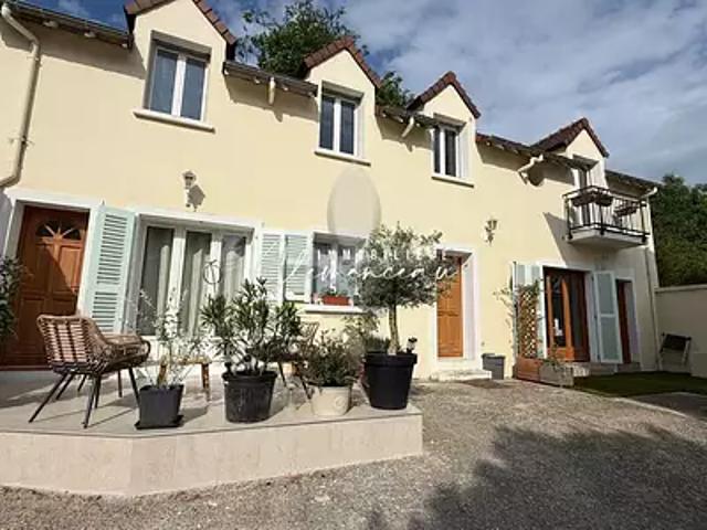 Villennes sur Seine 78670 Location appartement 3 pièces t3 au dernier étage cave