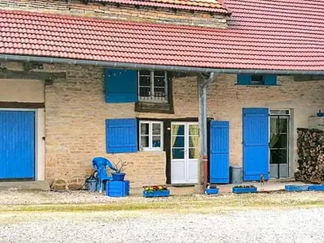 Villecomte 21120 Achat / Vente maison 9 pièces t9