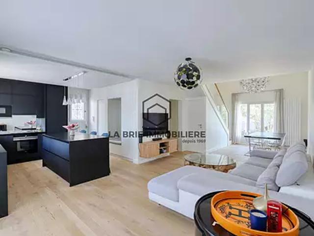 Villecresnes 94440 Achat / Vente maison 5 pièces t5 terrasse cave