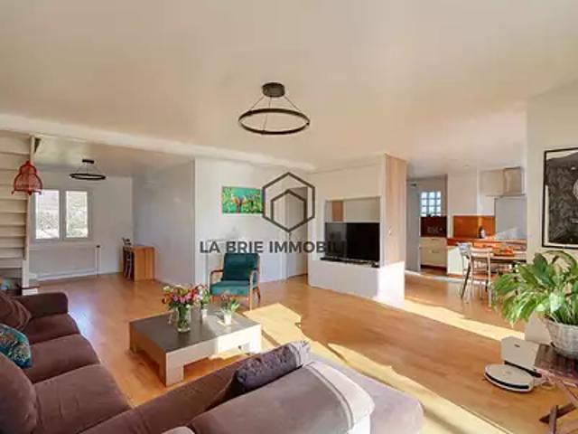 Villecresnes 94440 Achat / Vente maison 6 pièces t6 parking