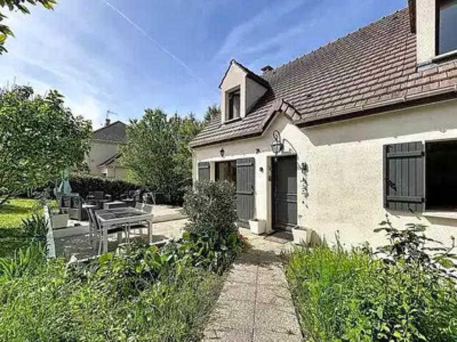 Villecresnes 94440 Achat / Vente maison 7 pièces t7 terrasse cave