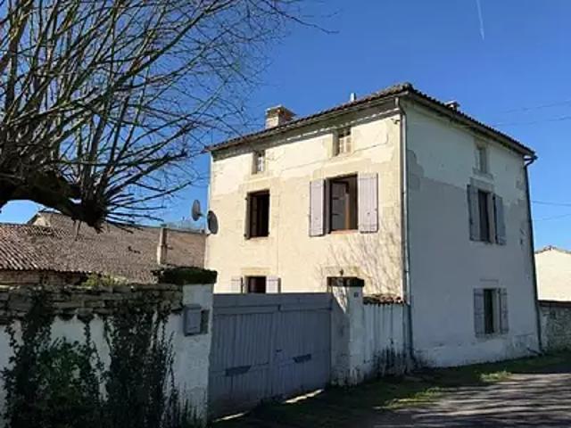 Villefagnan 16240 Achat / Vente maison 3 pièces t3
