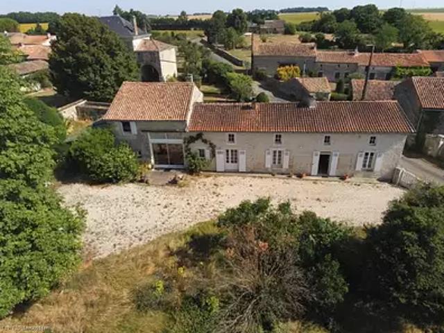 Villefagnan 16240 Achat / Vente maison 7 pièces t7