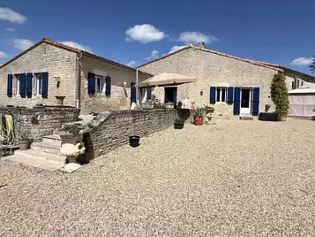 Villefagnan 16240 Achat / Vente maison