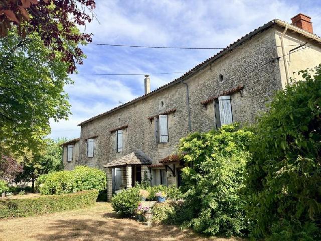 Villefagnan Vente Maison 16
