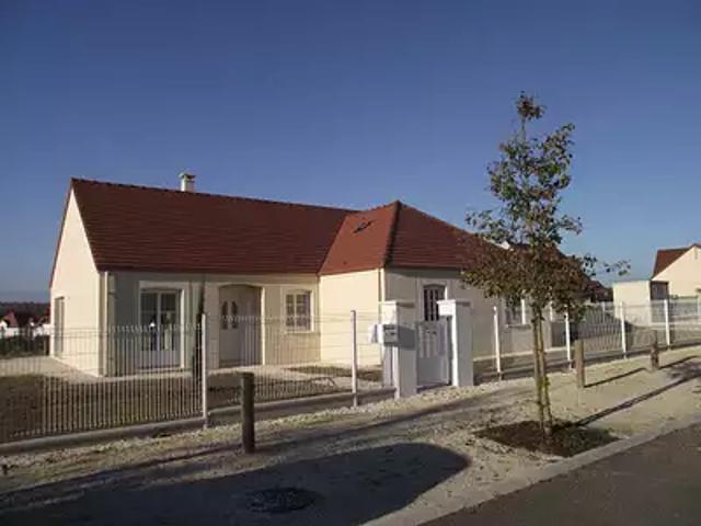 Villefargeau 89240 Location maison 5 pièces t5 au dernier étage