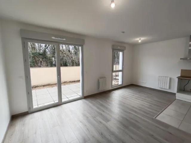 Villefontaine Appartement 1 pièce 33.8 m²