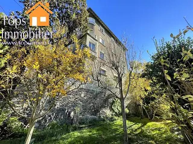 Villefranche de Rouergue 12200 Achat / Vente appartement 3 pièces t3 au dernier étage
