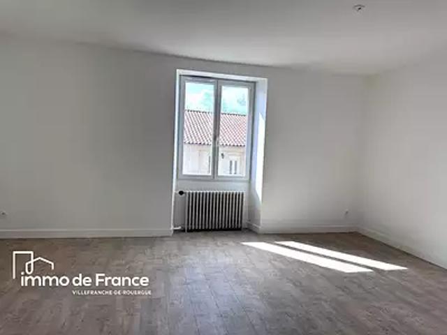 Villefranche de Rouergue 12200 Achat / Vente maison 2 pièces t2 au dernier étage cave